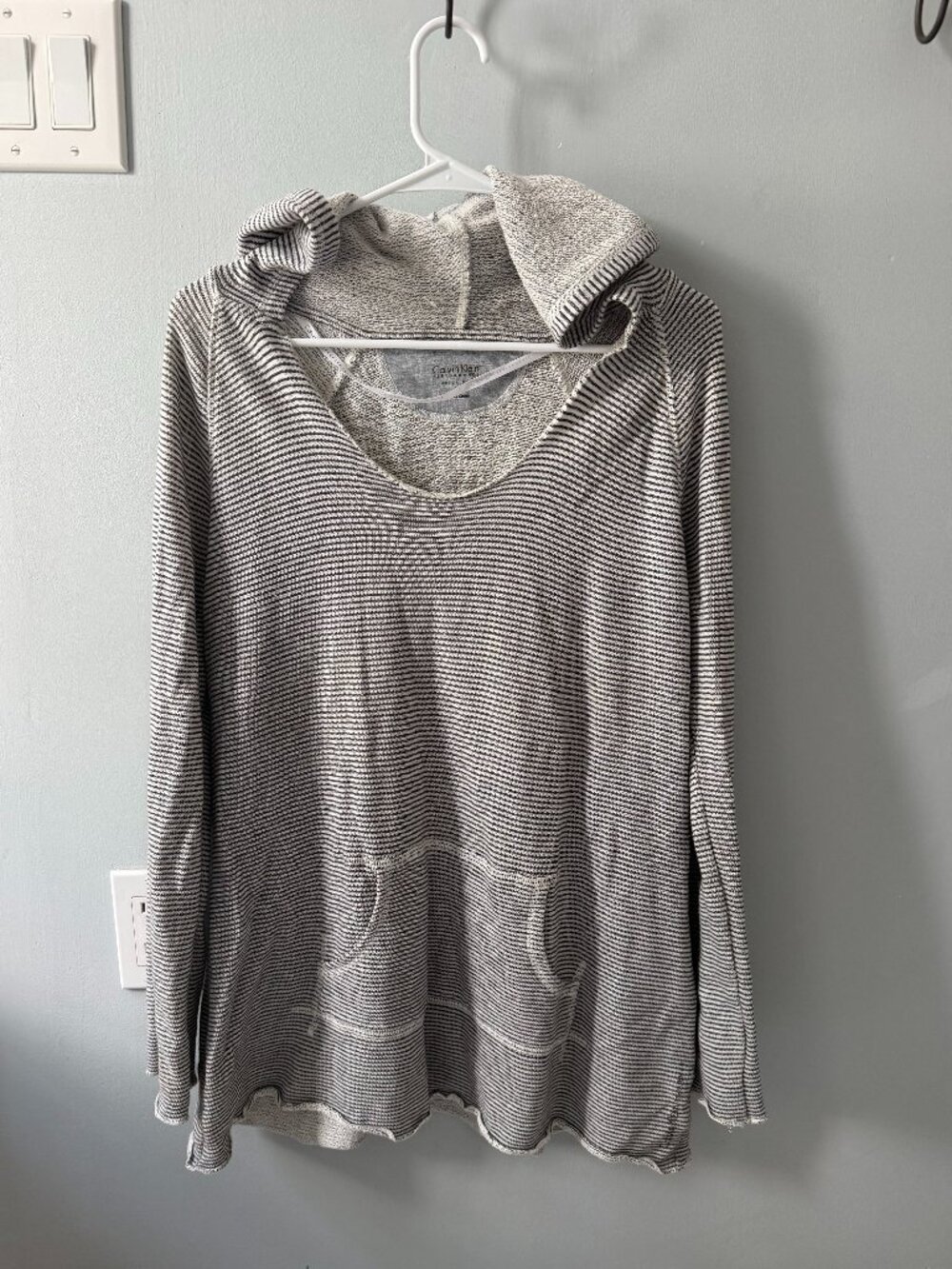 CALVIN KLEIN PERFORMANCE Womens Hoodie sweatshirt L Pouch Pocket Quick Dry